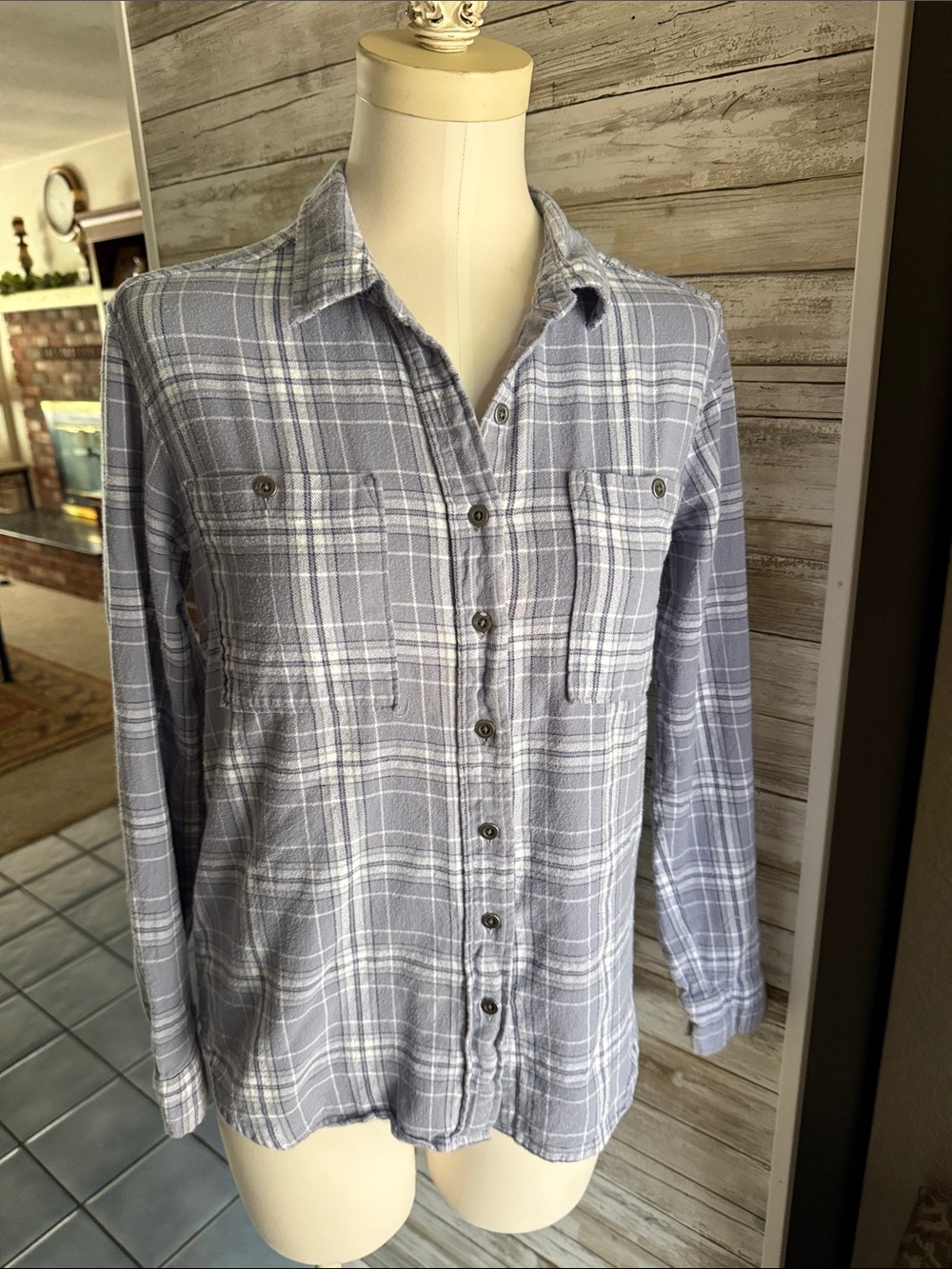 Pacsun plaid light blue flannel shirt xs/s